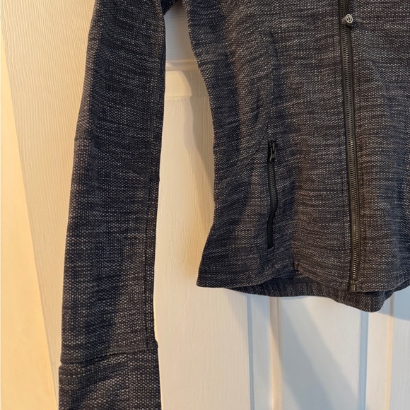 Lulu lemon Women’s Define Jacket - Picture 4 of 5